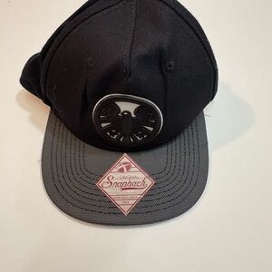 Avenger Black Adjustable Baseball Cap with Logo Tab | Bioworld MARVEL SHIELD